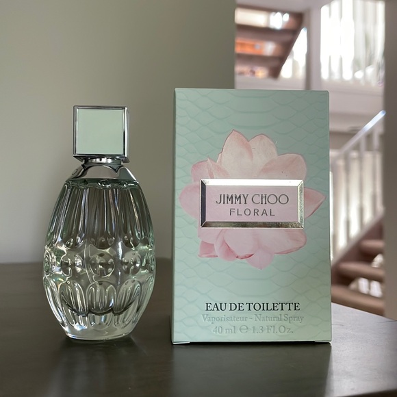 Jimmy Choo Floral eau de Toilette - Picture 1 of 3